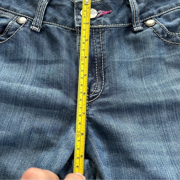 WRANGLER Medium Wash Pink Accents Womens Size 9/10 Low Rise Bootcut Jeans Cowboy - Picture 7 of 16